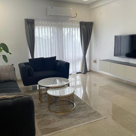 Bridge Service Apartment Haiderabad Buitenkant foto