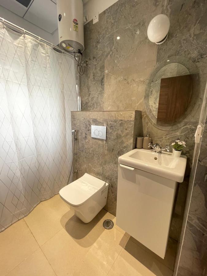 Bridge Service Apartment Haiderabad Buitenkant foto